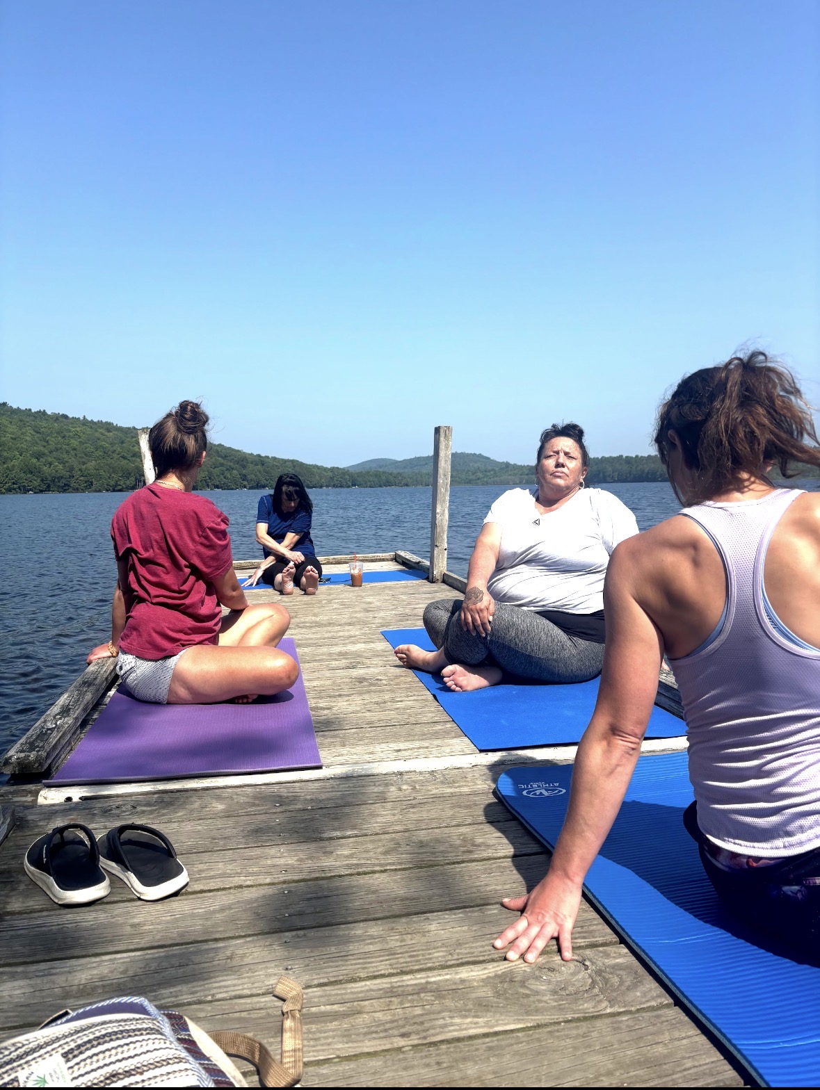 A lakeside dock class, Maine