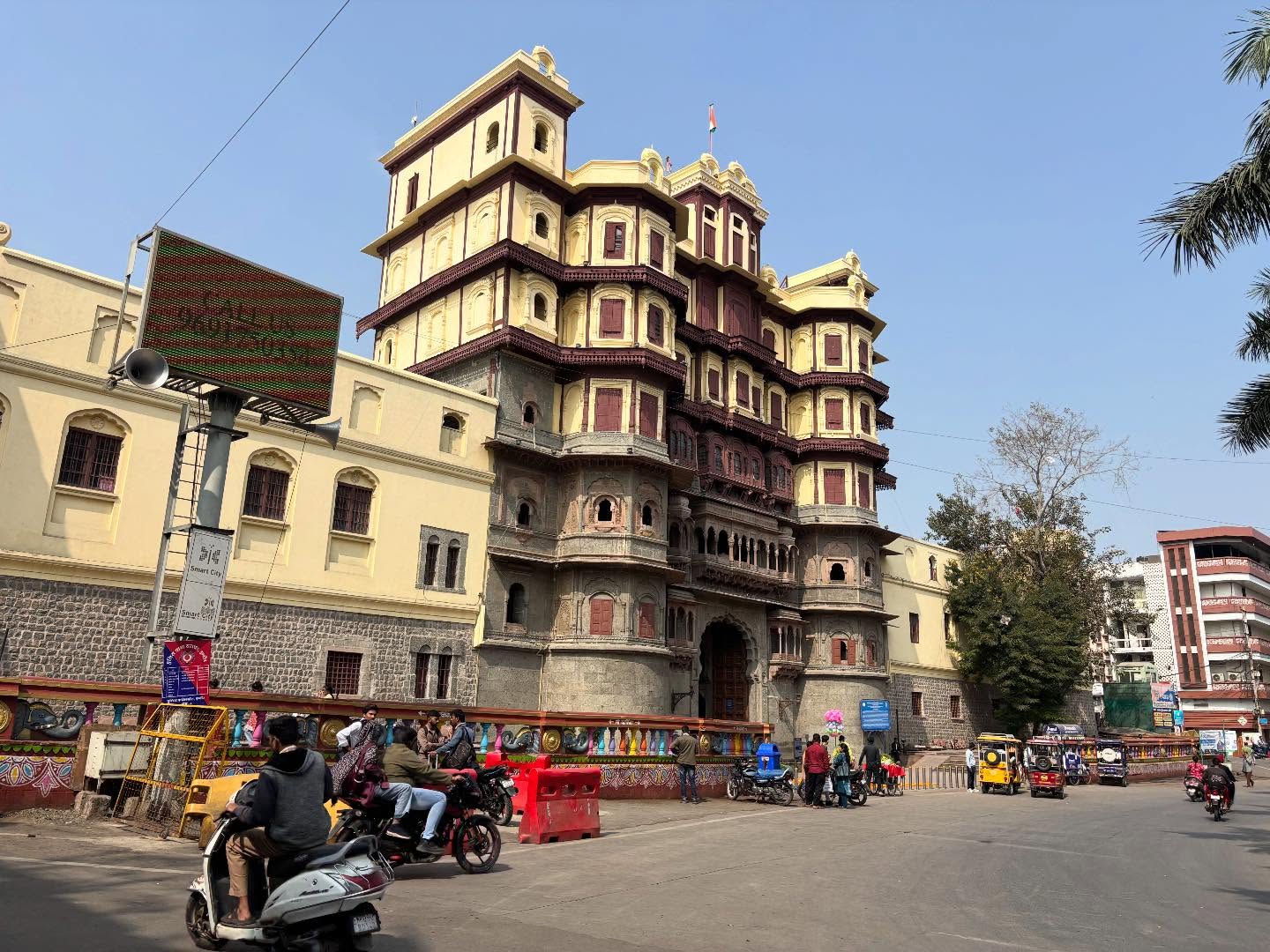 The Rajwada palace, Indore